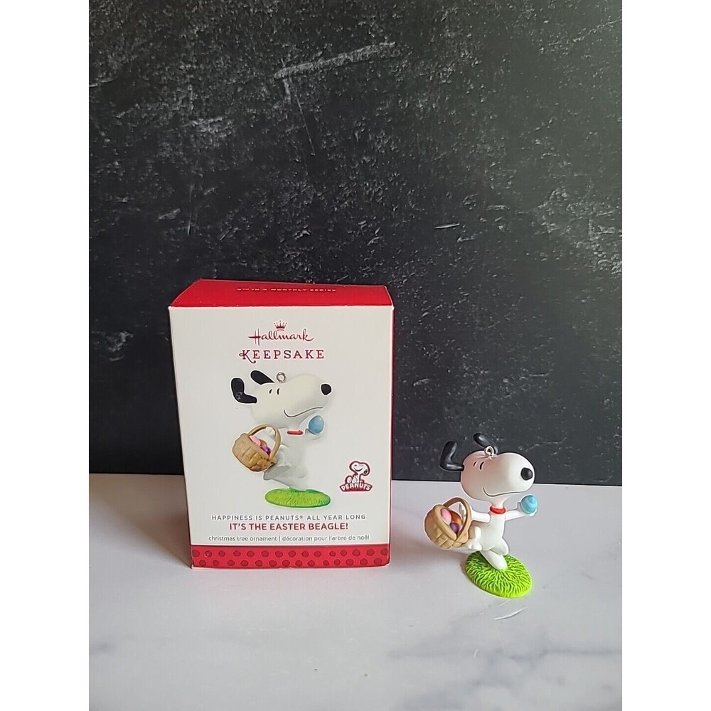 Hallmark PEANUTS Snoopy Easter Bunny "It's the Easter Beagle!" Hanging Ornament